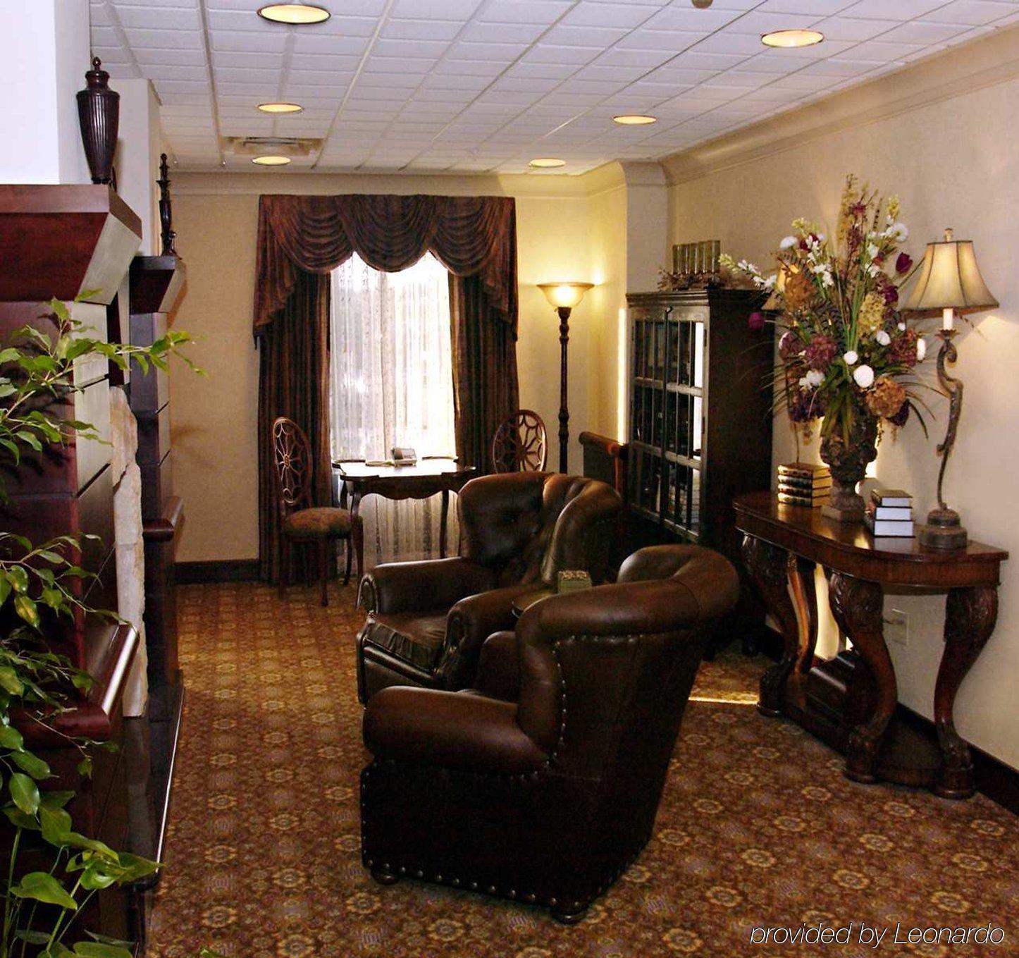 Hampton Inn & Suites San Marcos Beltér fotó
